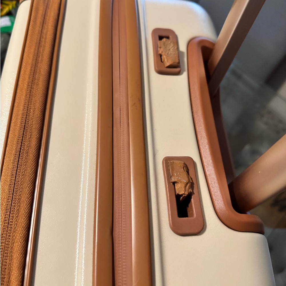 Bric's Classic Cream and Tan Rolling Suitcase - Picture 10 of 10